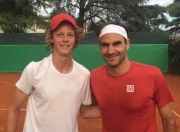 开云官网-世界网球队轻取意大利网球队，费德勒完成帽子戏法的简单介绍