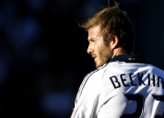 开云平台-独行侠淘汰尼克斯，杜兰特连续得分狂潮拉开差距，诠释巨星唯一性