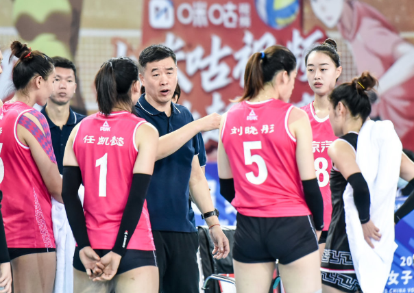 包含北京篮球俱乐部签约新秀,球队迎来新的转机的词条 包含北京篮球俱乐部签约新秀,球队迎来新的转机的词条