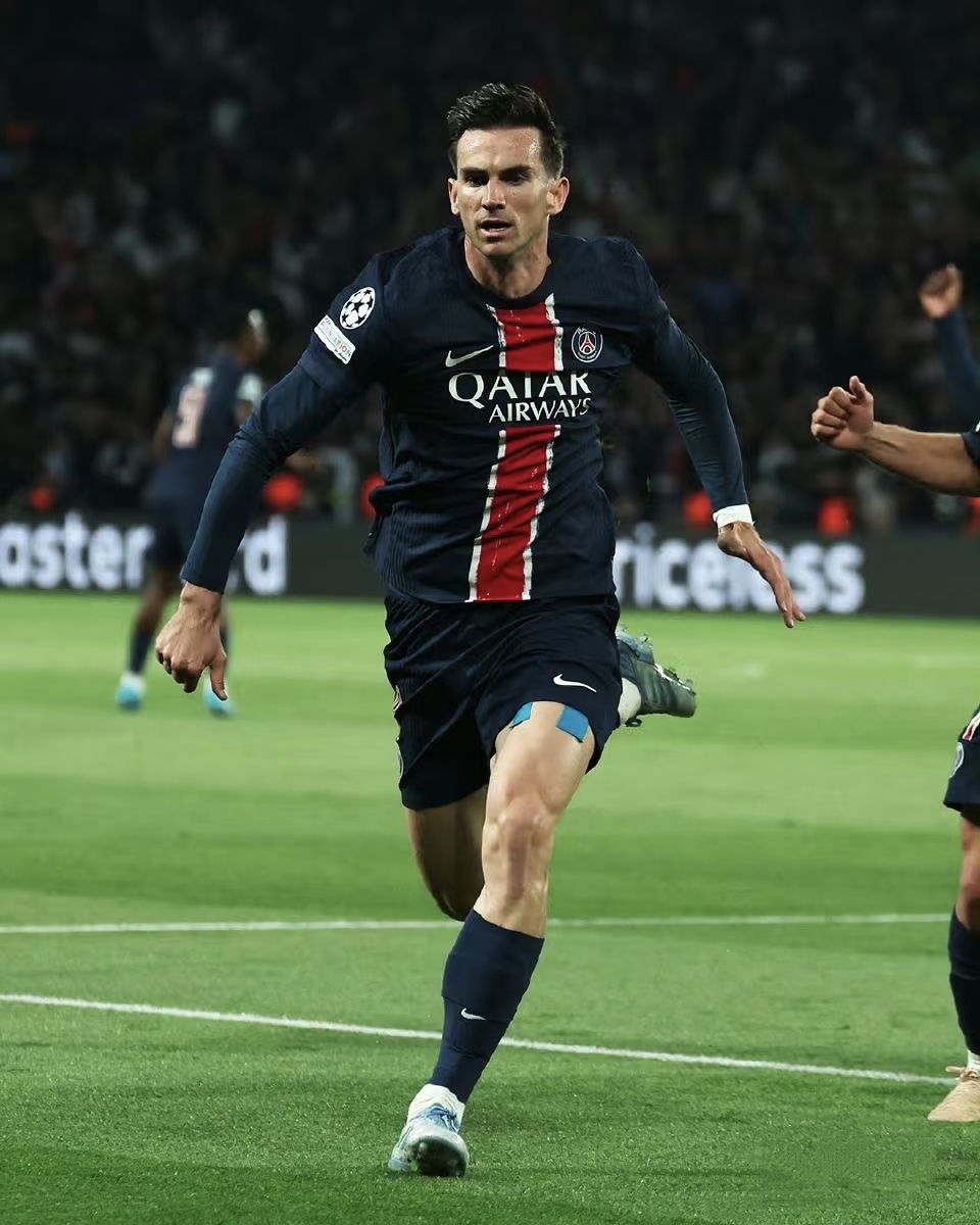 包含巴黎圣日耳曼豪取三连胜势不可挡的词条