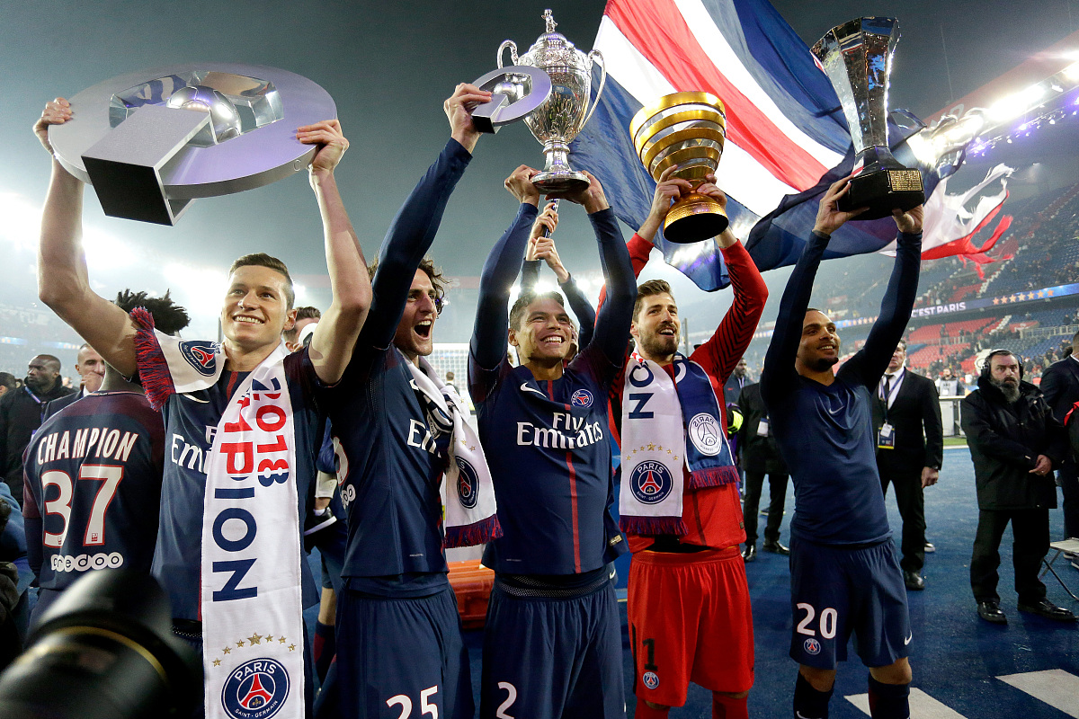 关于塞维利亚重夺欧洲之巅，豪取欧冠八强席位的信息