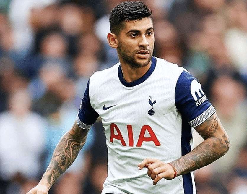 包含热刺战平南安普顿，英超竞争激烈胶着的词条