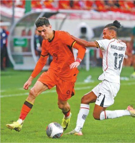 足球赛场热浪随欧洲国家队起航!的简单介绍 足球赛场热浪随欧洲国家队起航!的简单介绍