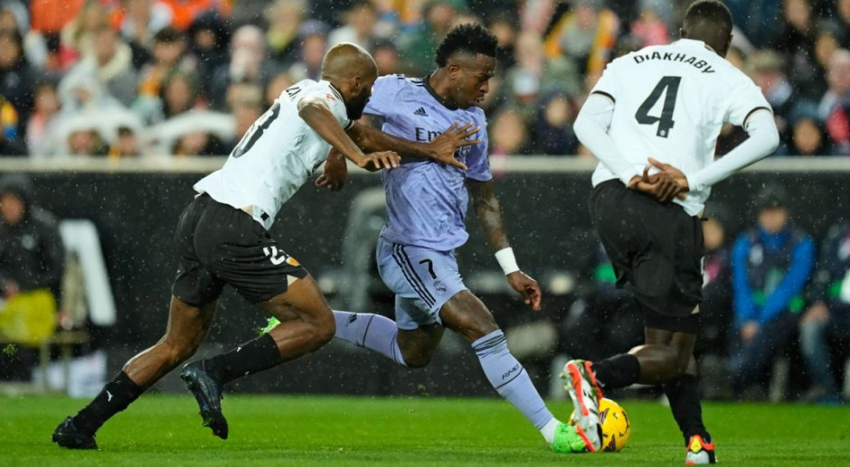 毕尔巴鄂主场大胜,终结连败颓势的简单介绍 毕尔巴鄂主场大胜,终结连败颓势的简单介绍