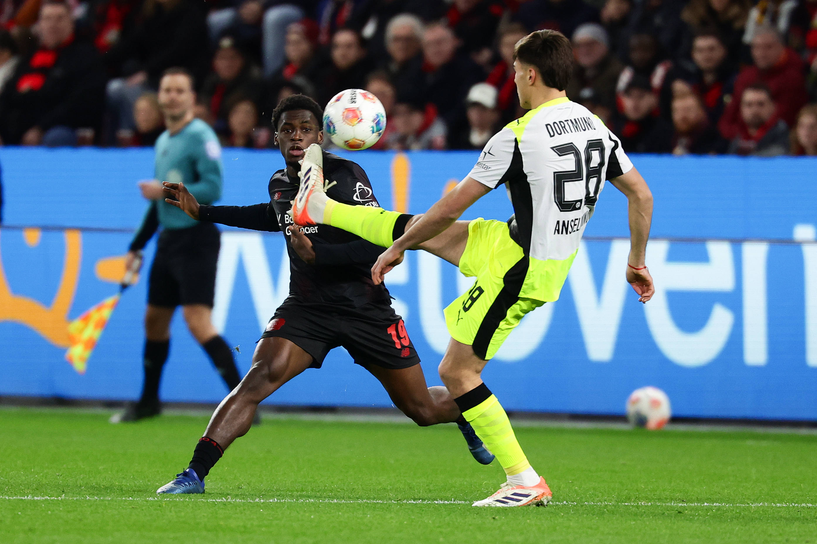 勒沃库森遭遇不敌,积分榜排名下滑的简单介绍 勒沃库森遭遇不敌,积分榜排名下滑的简单介绍