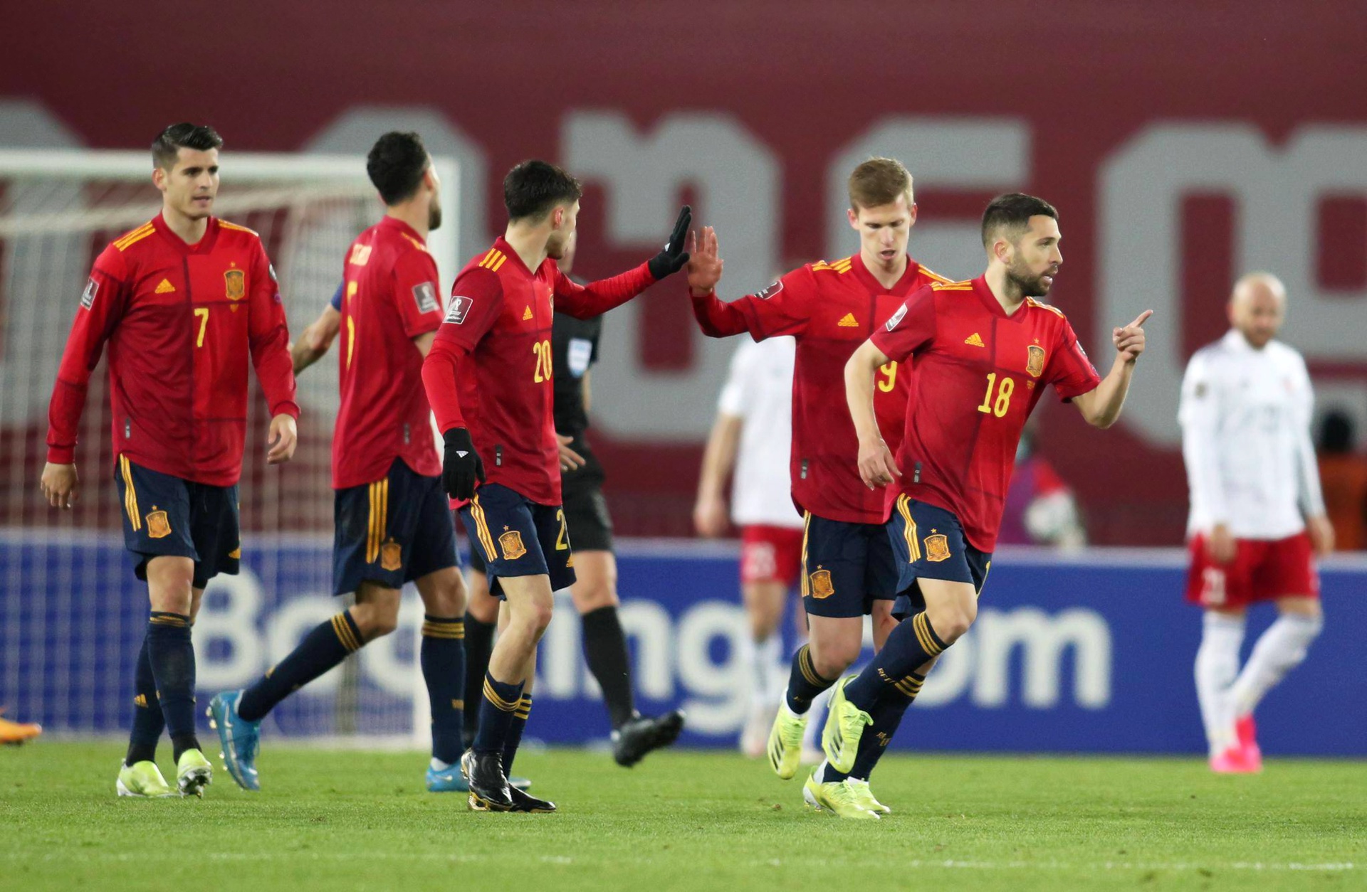 克罗地亚鏖战多特蒙德，卡塞米罗关键制胜的简单介绍