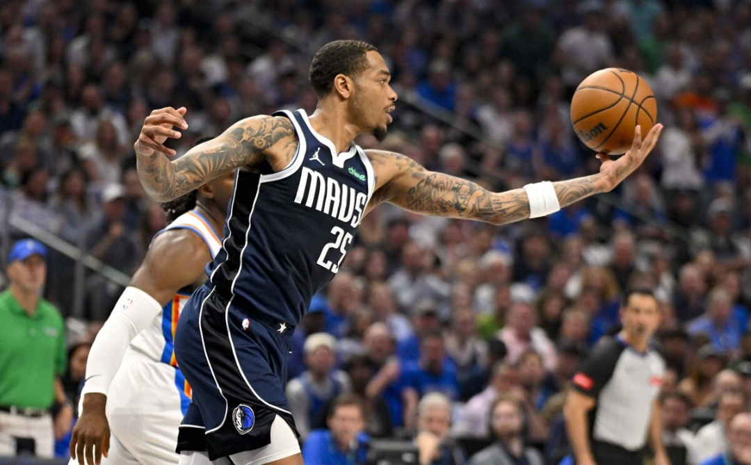 关于鹈鹕完胜马刺，东契奇刷新纪录的信息