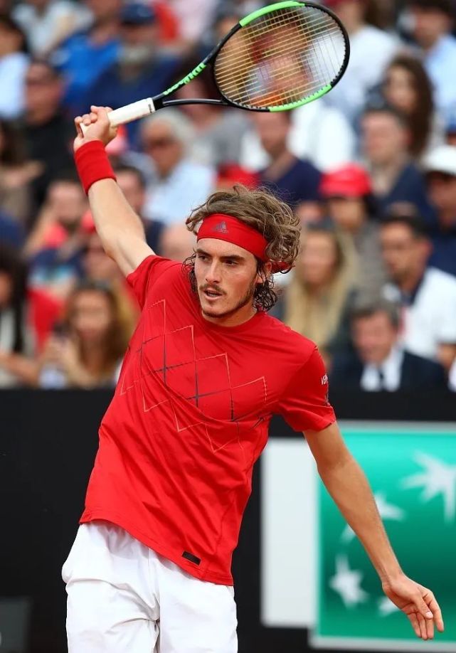 美网险胜法网，西西帕斯惊艳四座