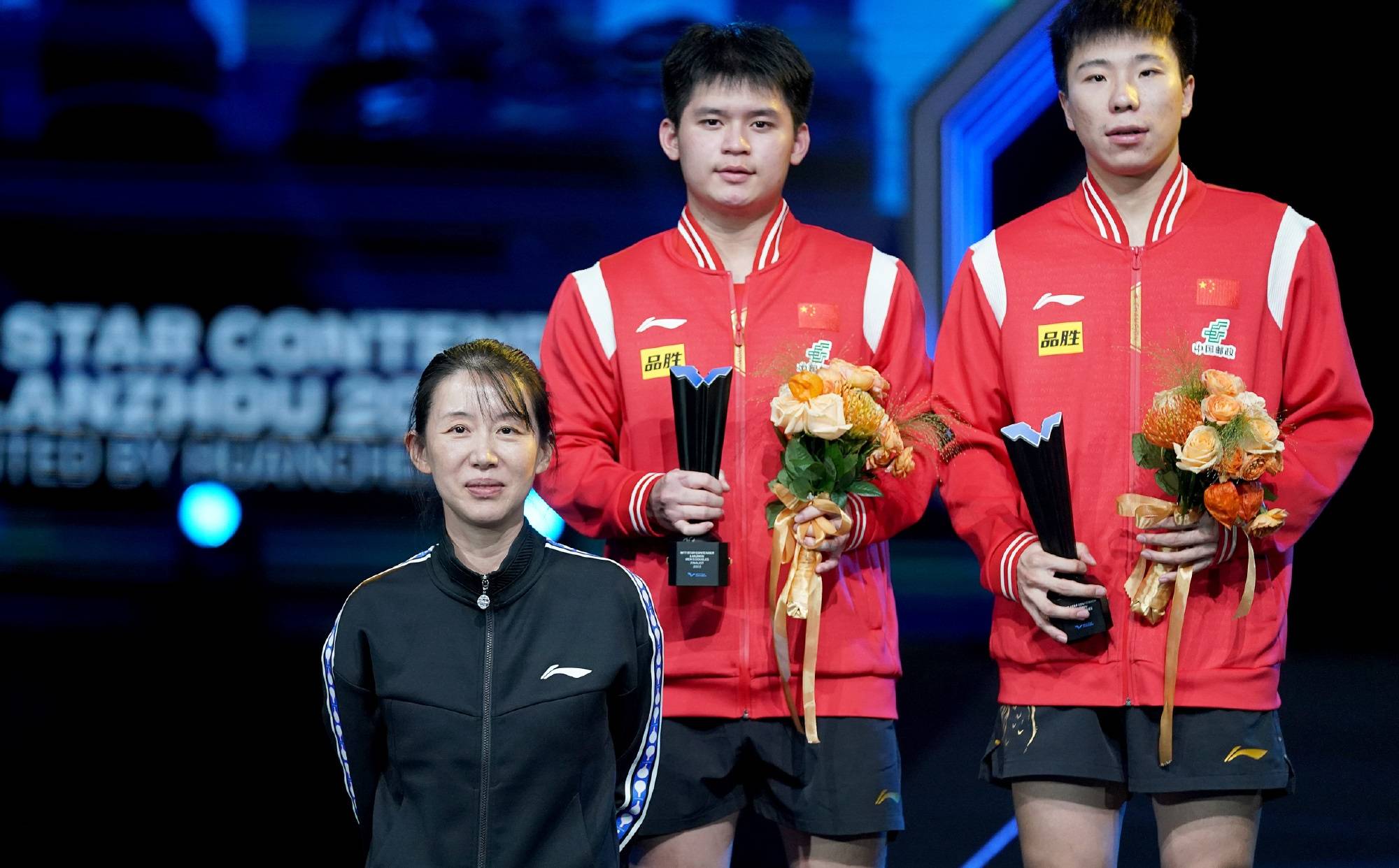 关于中国队险胜韩国队，黄鸭组合惊艳四座的信息