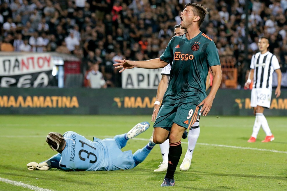 阿贾克斯遇强敌，抢夺晋级机会