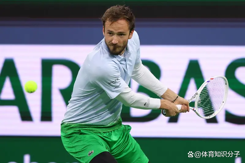包含美国网球队碾压德国网球队，梅德韦杰夫爆发神勇的词条