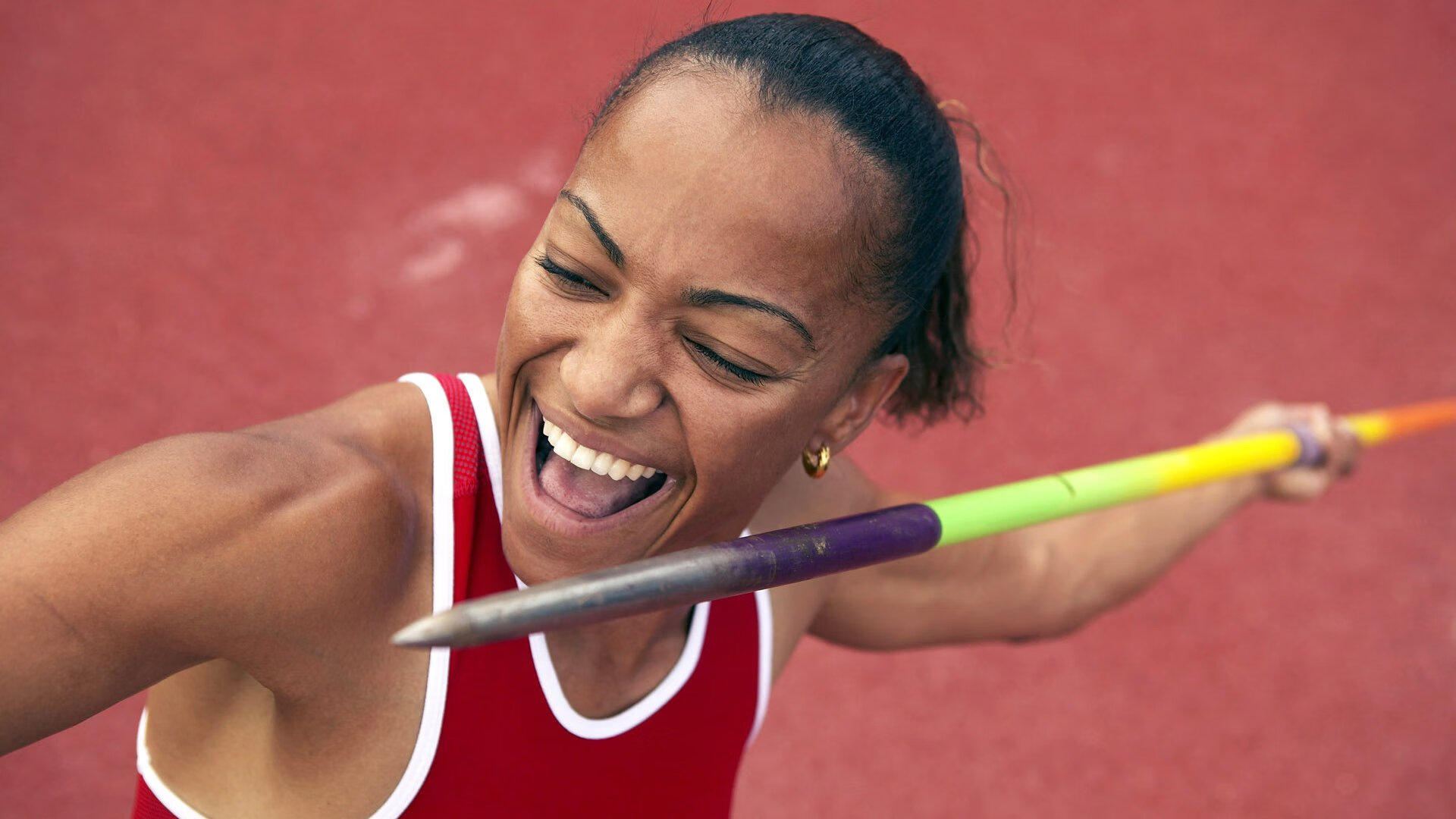 火箭火力压制深圳队，詹姆斯成为关键先生