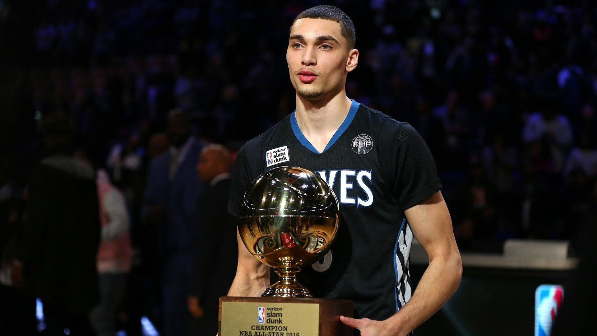 跨界传奇，布伦森F1首战封王，凯尔特人淘汰吉林队背后的竞技哲学